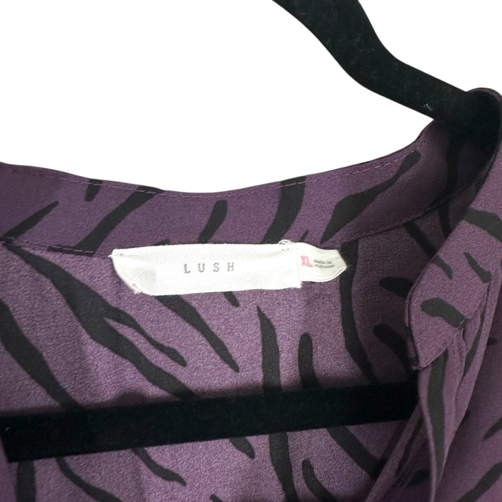 Lush Warren Split Neck Blouse - image 3